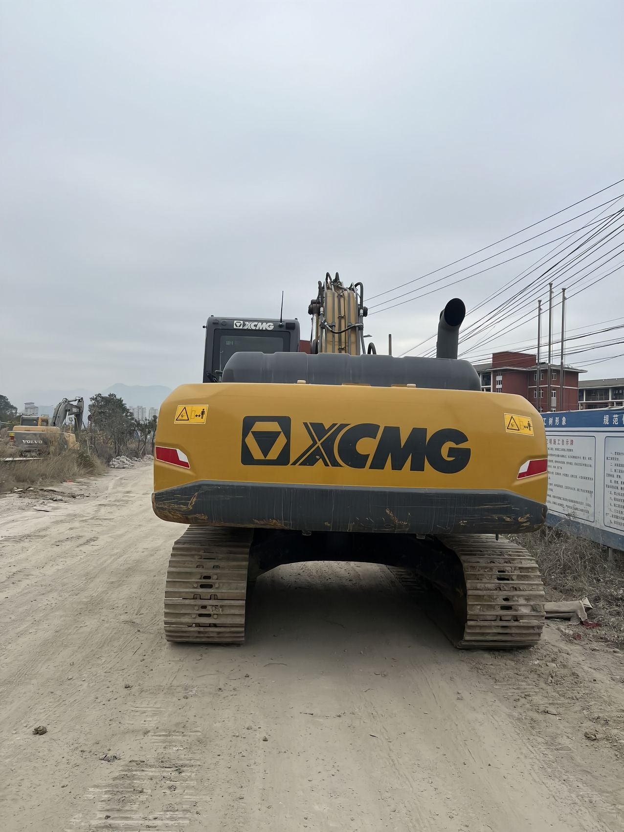 USED XCMG XE200DA