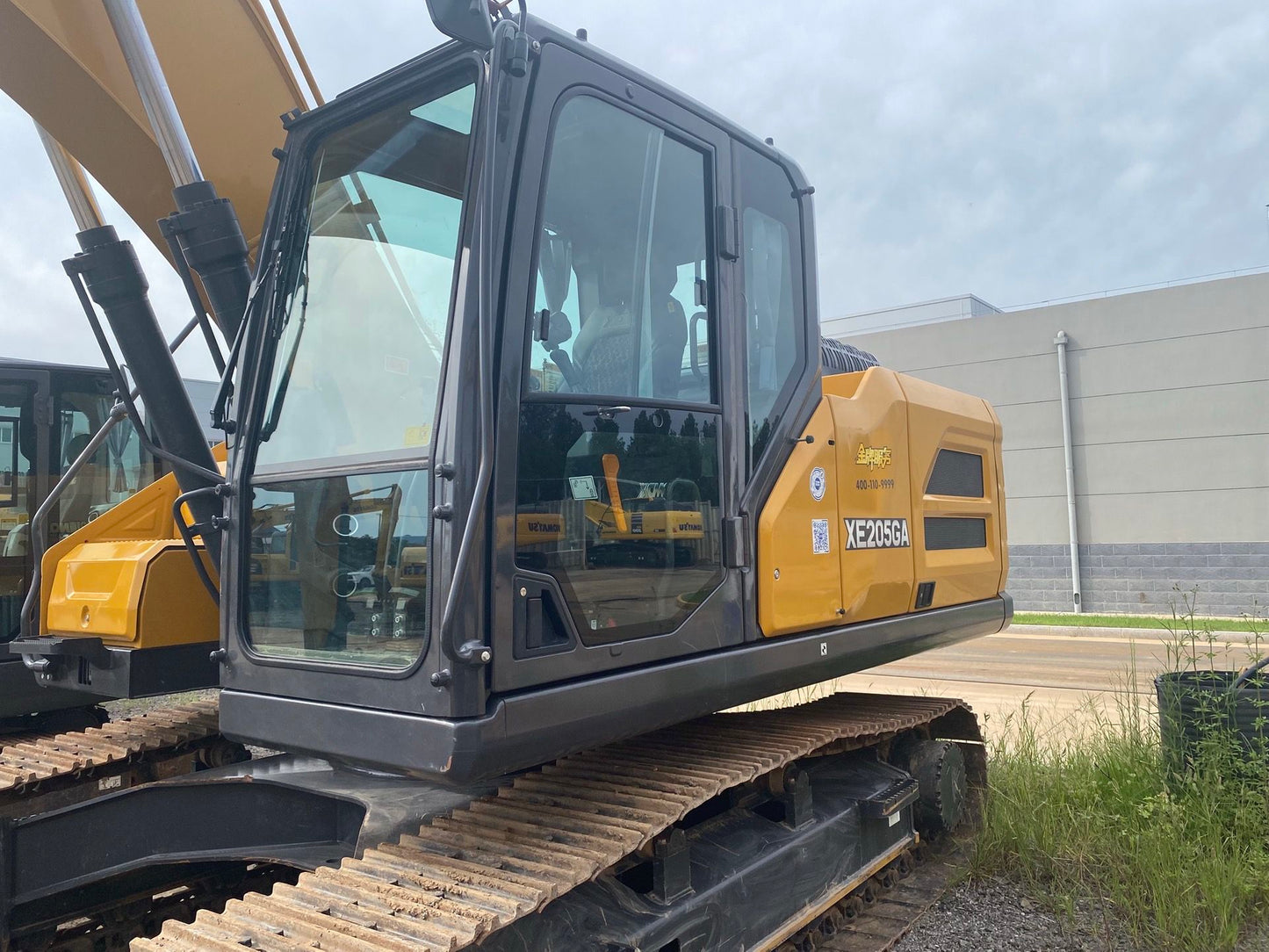 USED XCMG XE205GA
