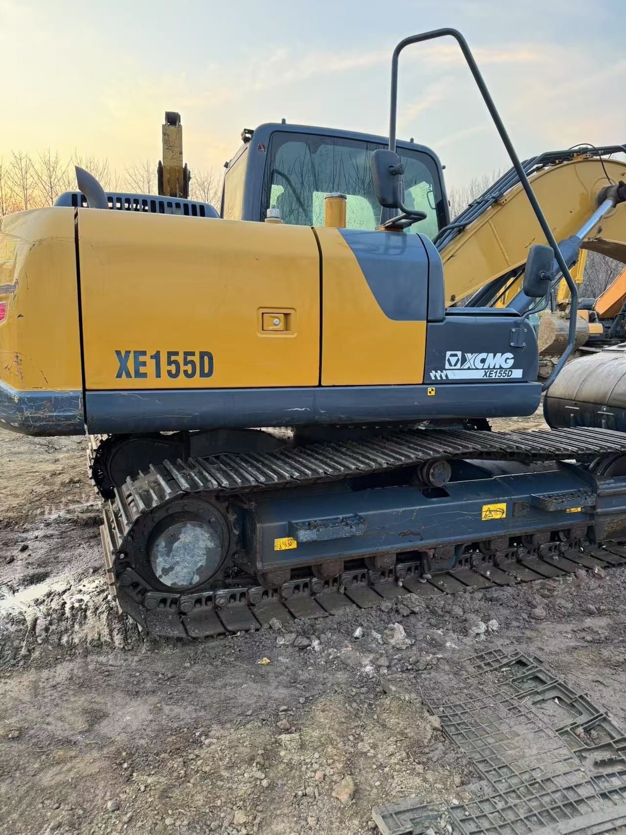USED XCMG XE155D