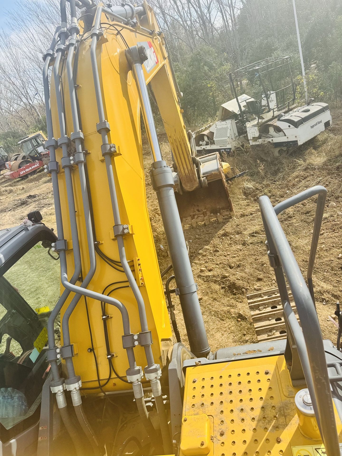 USED XCMG XE380DK