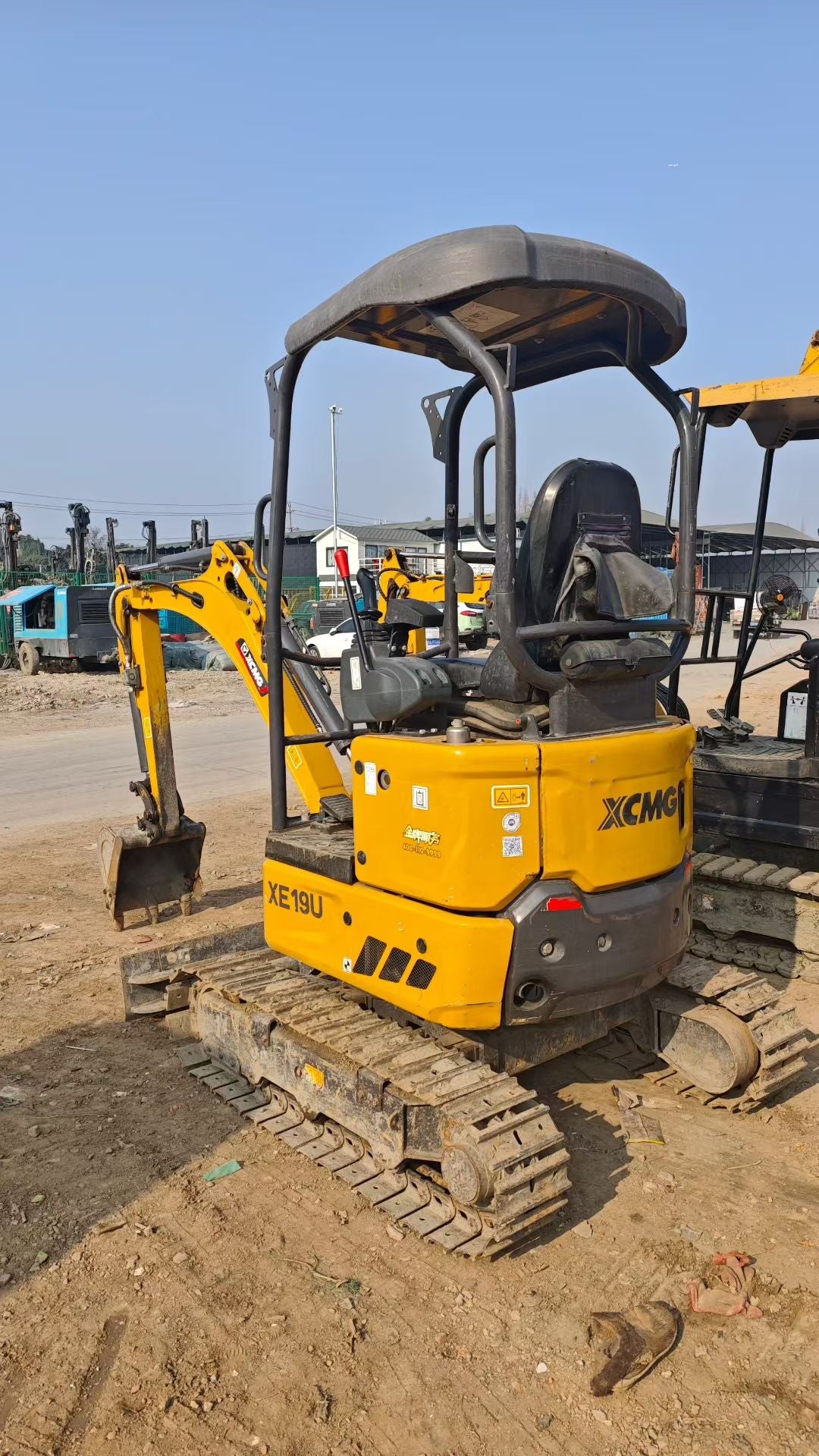 USED XCMG XE19U