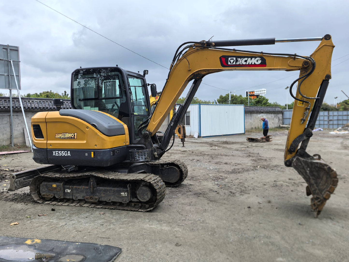 USED XCMG XE55GA