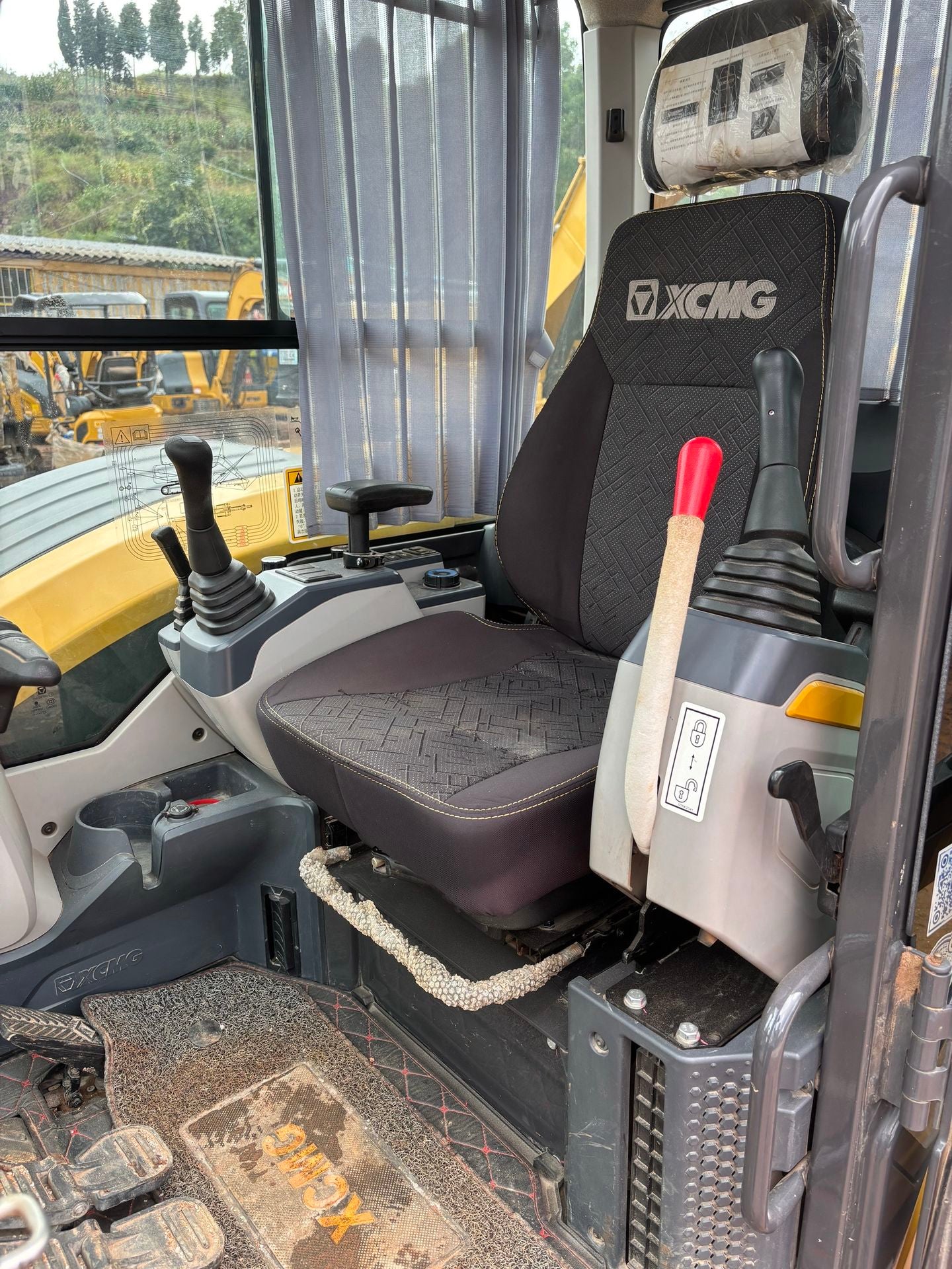 USED XCMG XE60GA