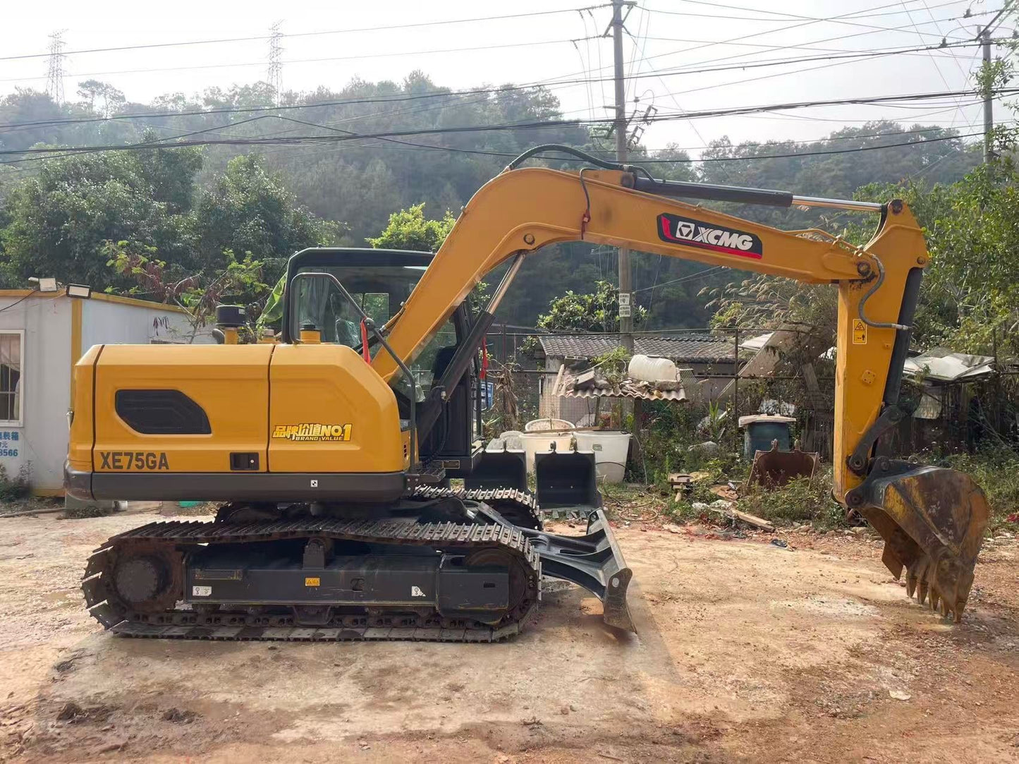 USED XCMG XE75GA