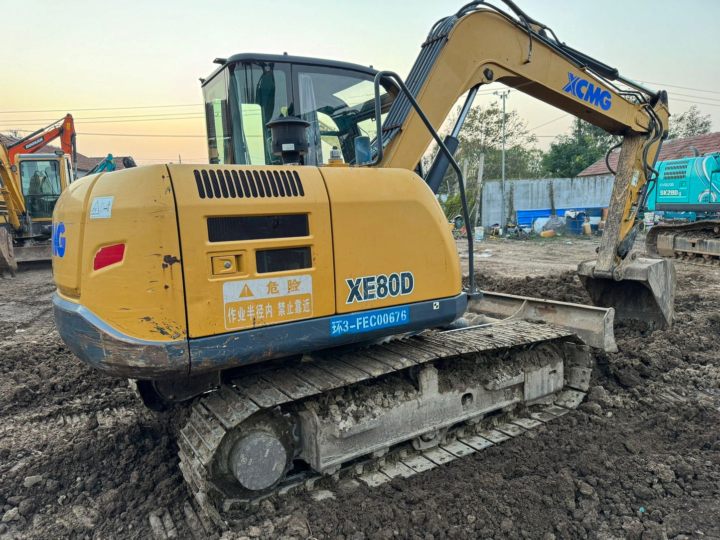 USED XCMG XE80D