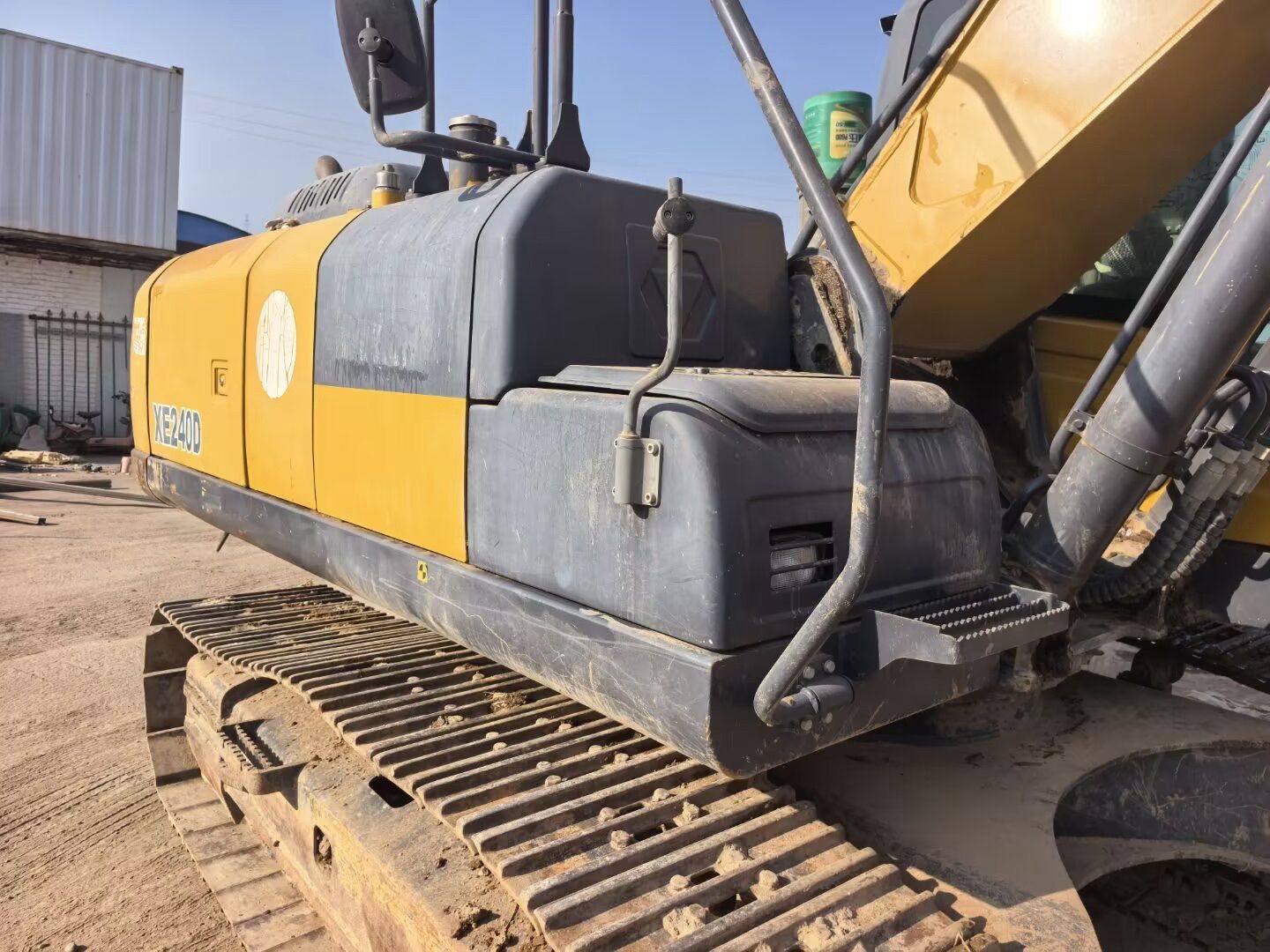 USED XCMG XE240D