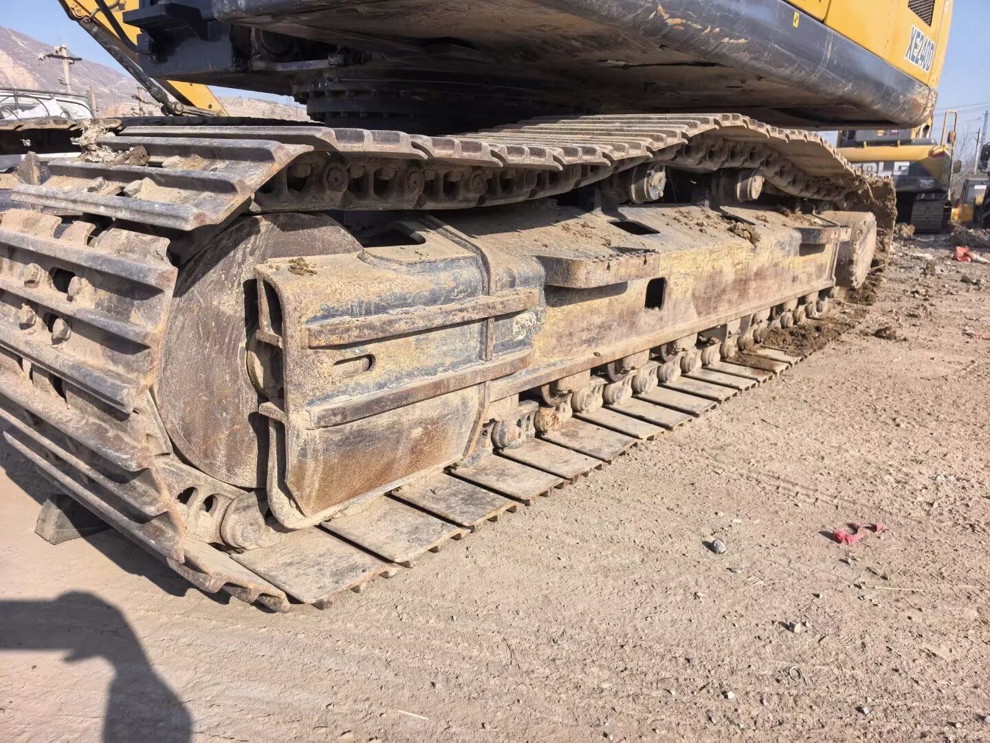 USED XCMG XE240D