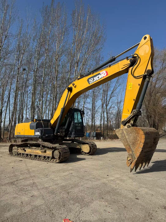 Used XCMG XE270DK Excavator for Sale rear side view