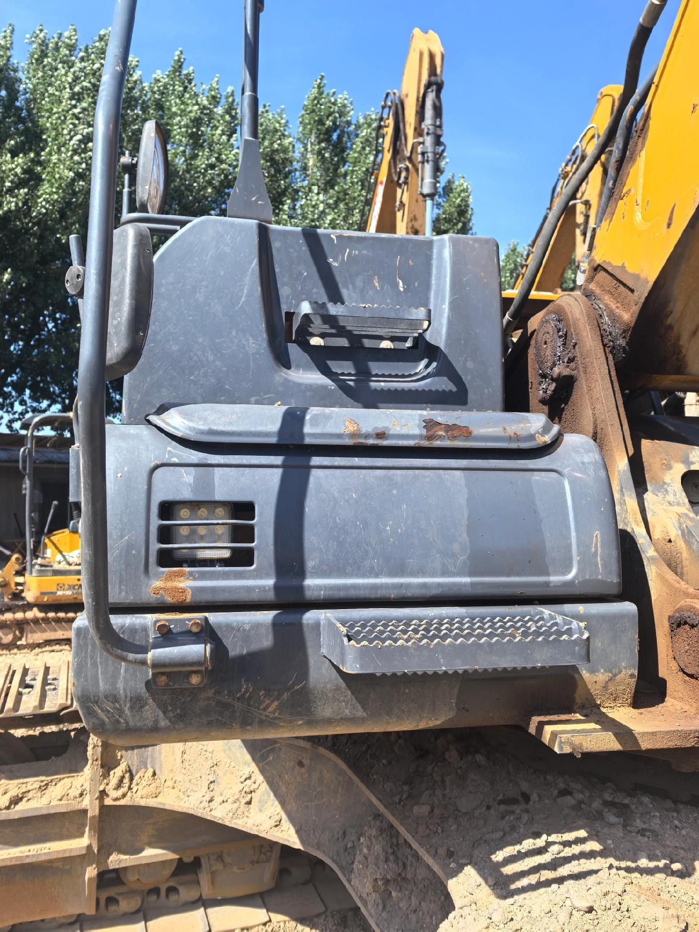 USED XCMG XE305D