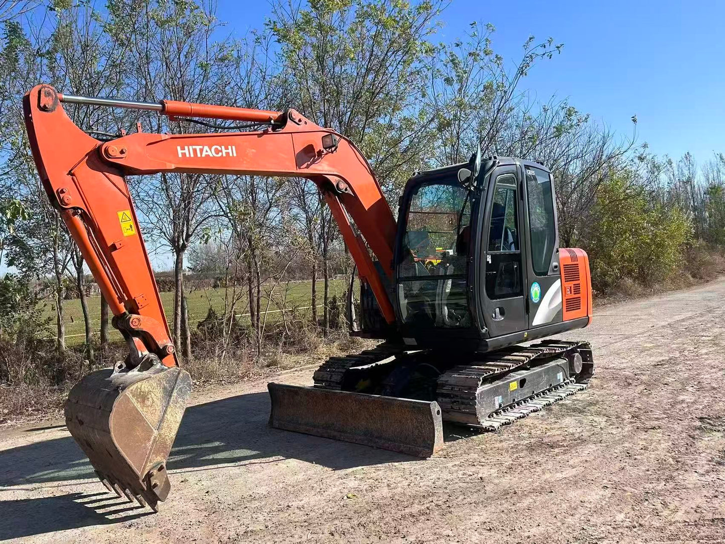 Used Hitachi EX60 Excavator for Sale rear side view