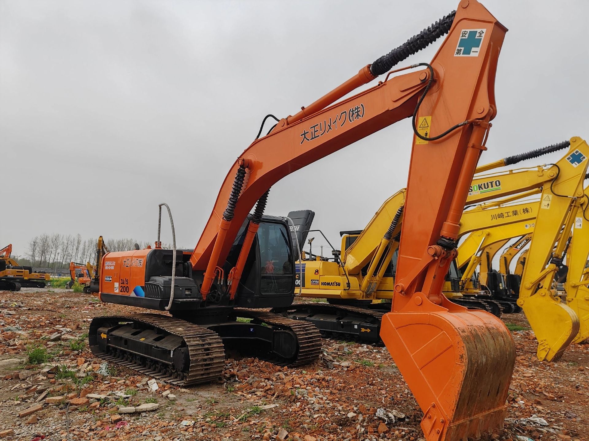 Used Hitachi EX200-1 Excavator for Sale detail view