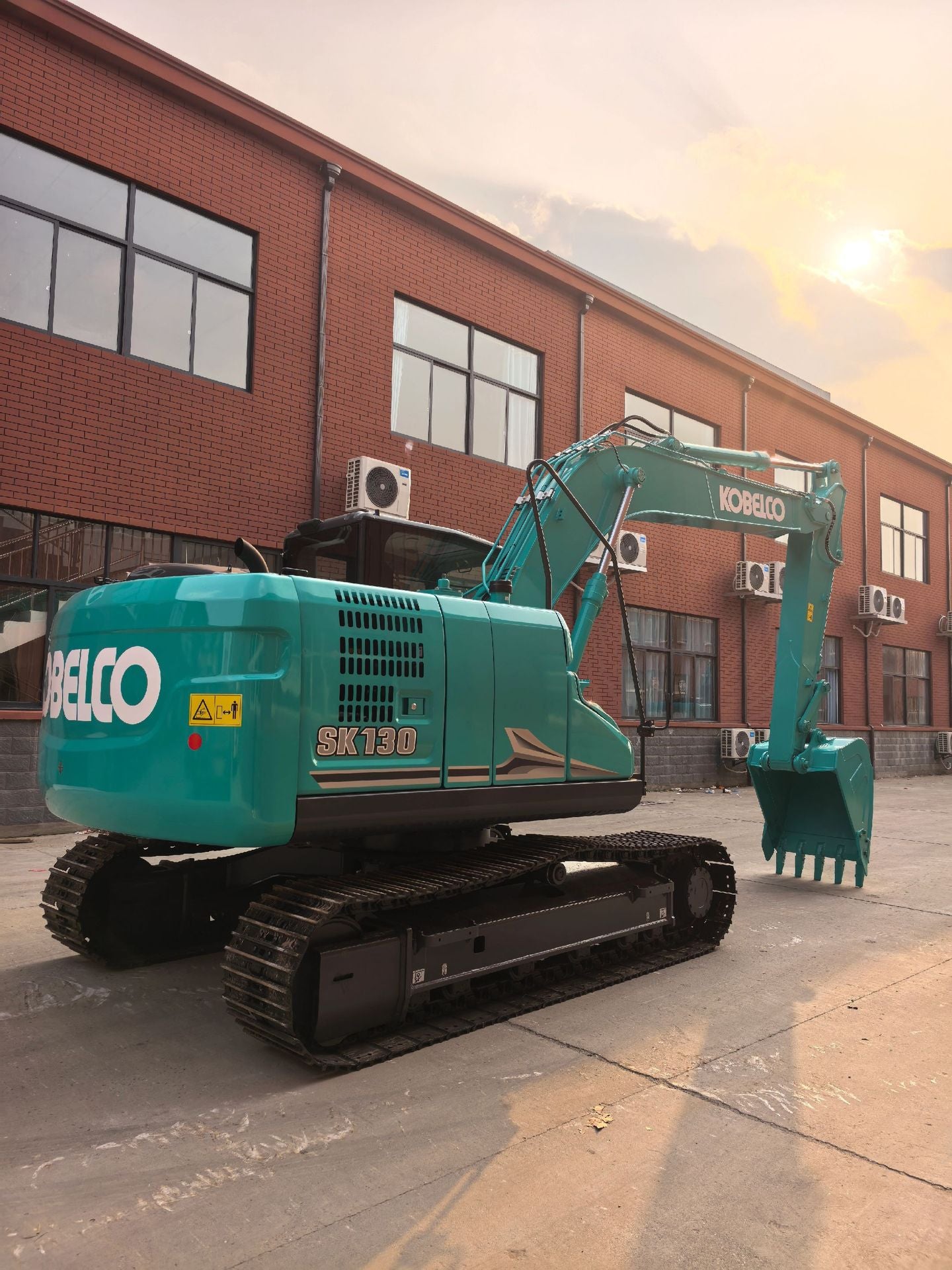 USED KOBELCO SK130-8