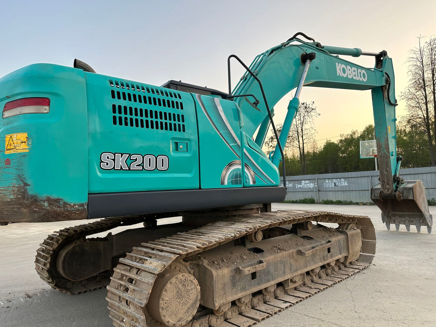 Used Kobelco SK200-10 Excavator for Sale