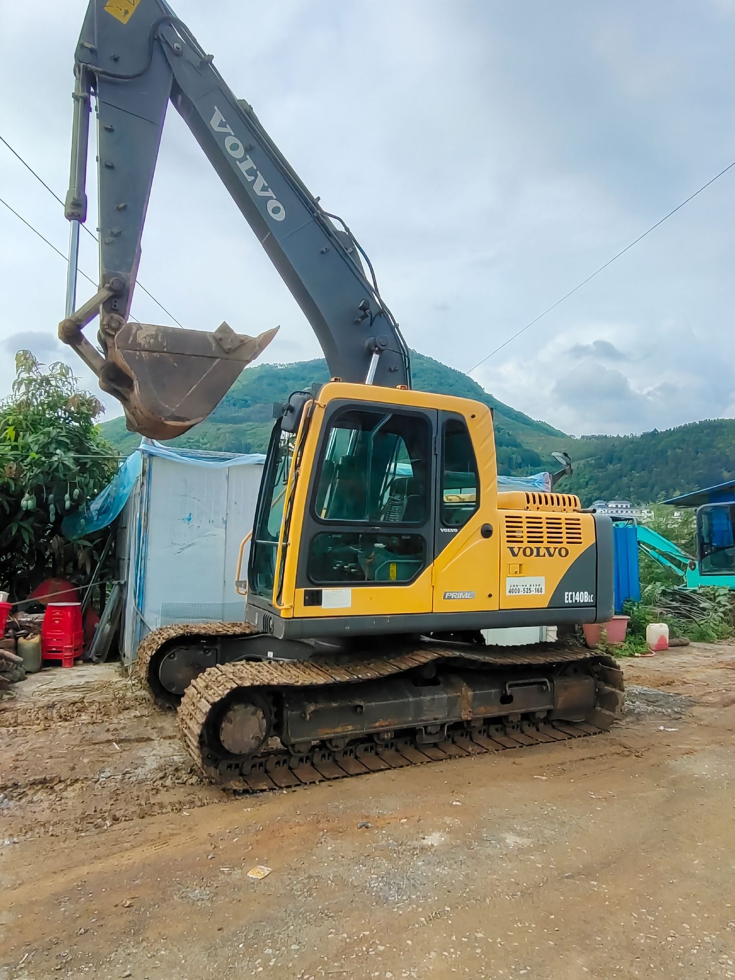 Used Volvo EC140BLC Excavator for Sale detail view