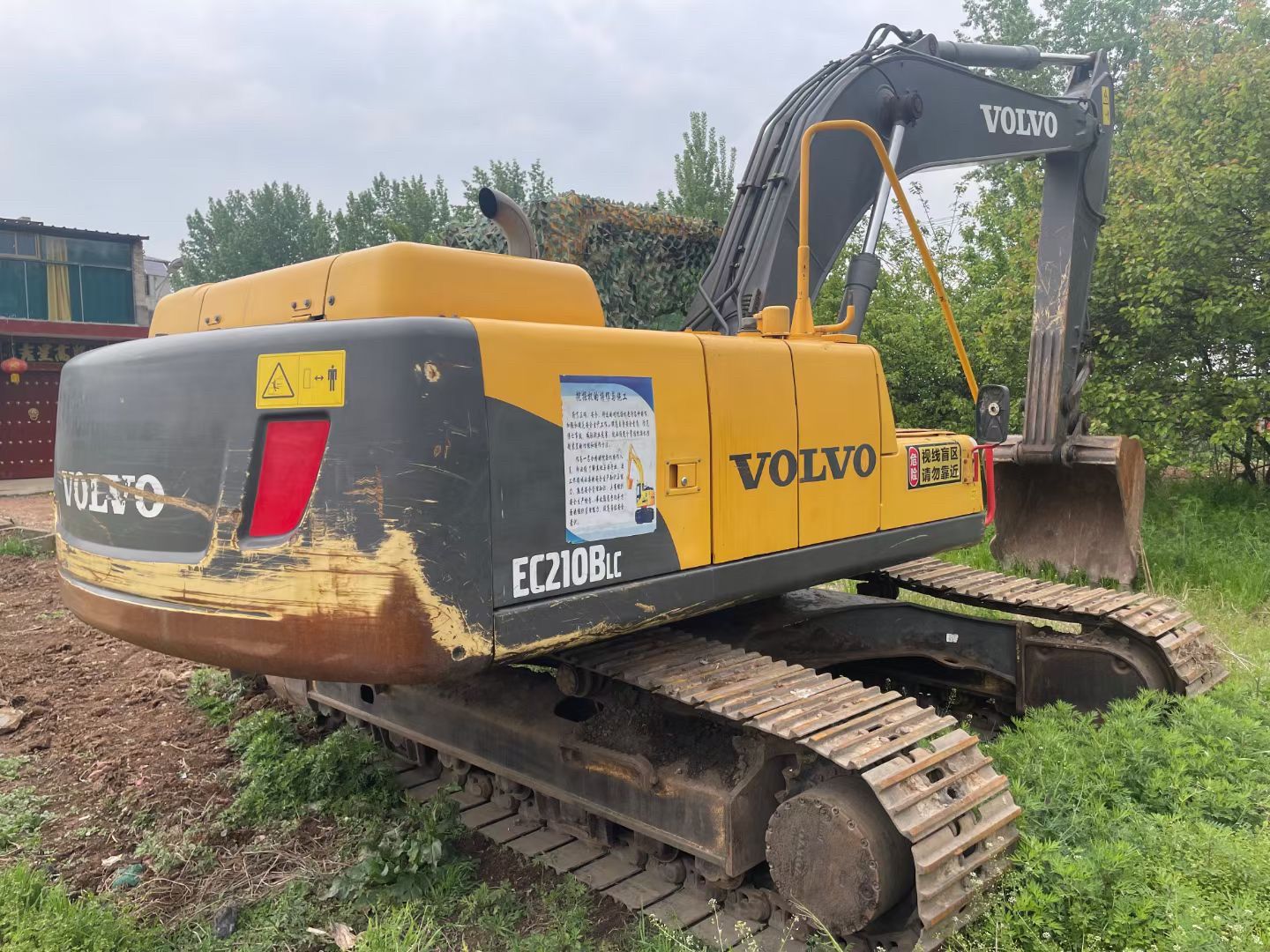 Used Volvo EC210BLC Excavator for Sale front view
