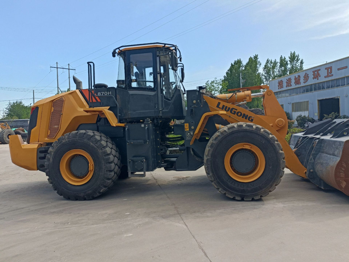 Used Liugong 870H Wheel Loader for Sale rear side view