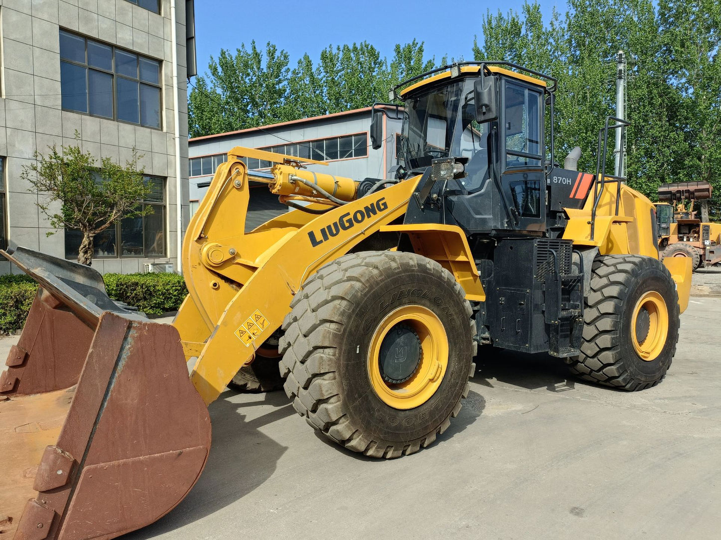 Used Liugong 870H Wheel Loader for Sale front view