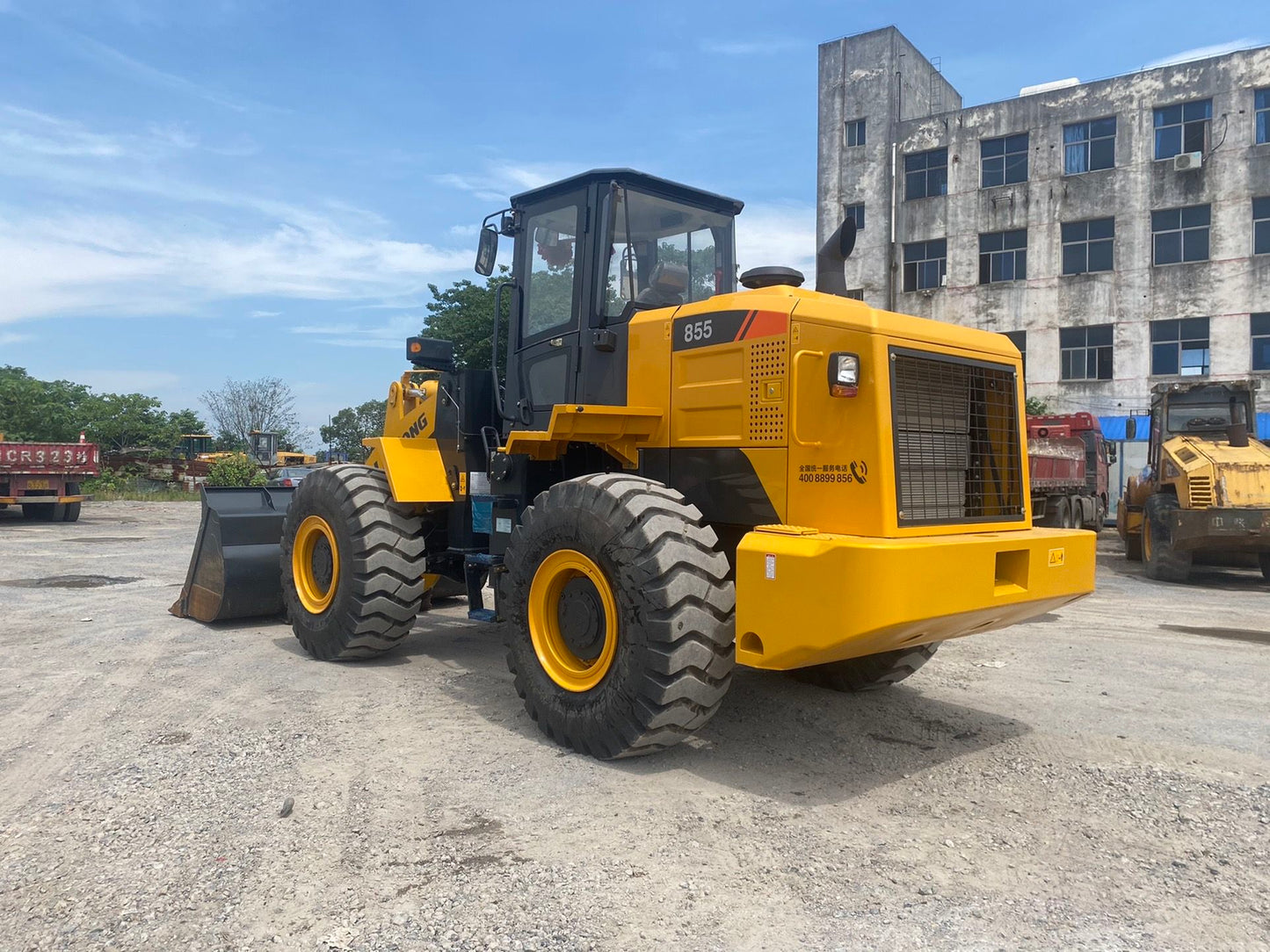 Used Liugong LG855 Wheel Loader for Sale rear side view