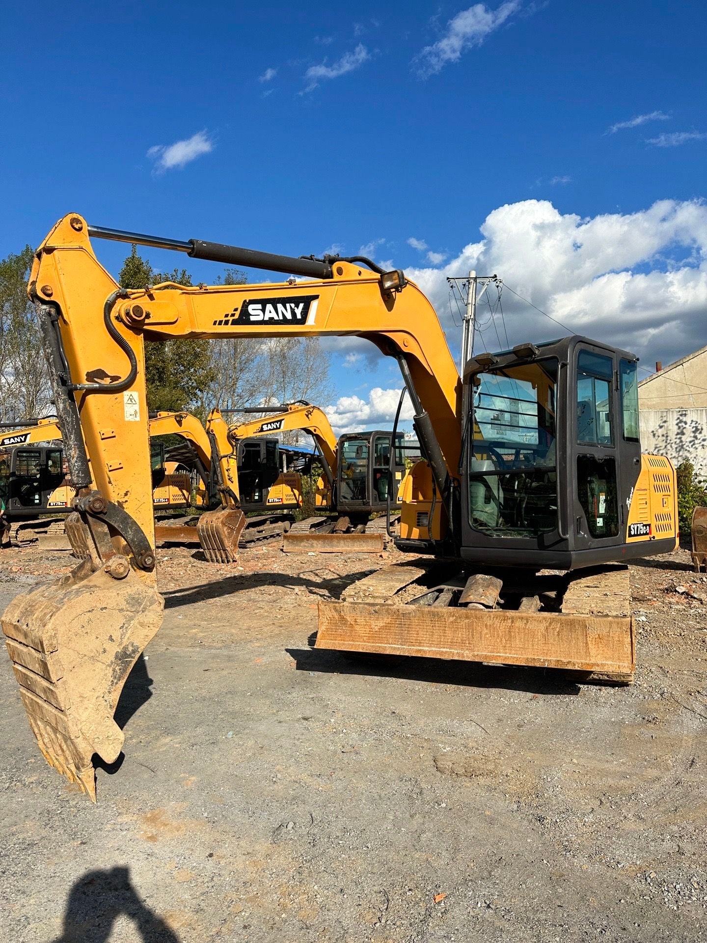 USED SANY SY75C-9