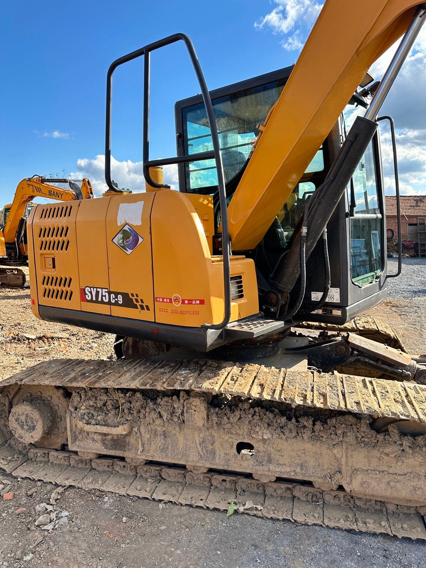 USED SANY SY75C-9
