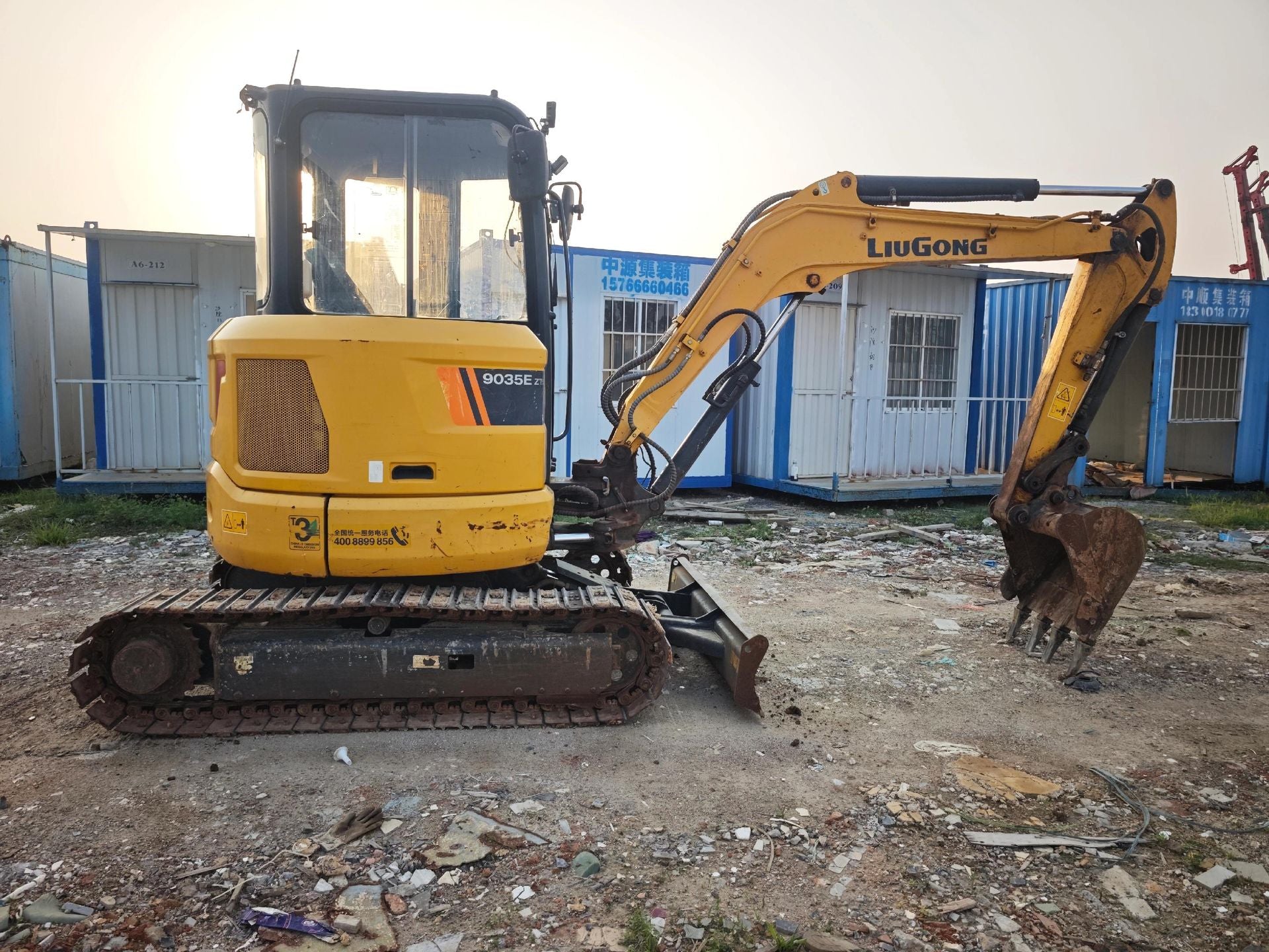 Used Liugong 9035E Excavator for Sale rear side view
