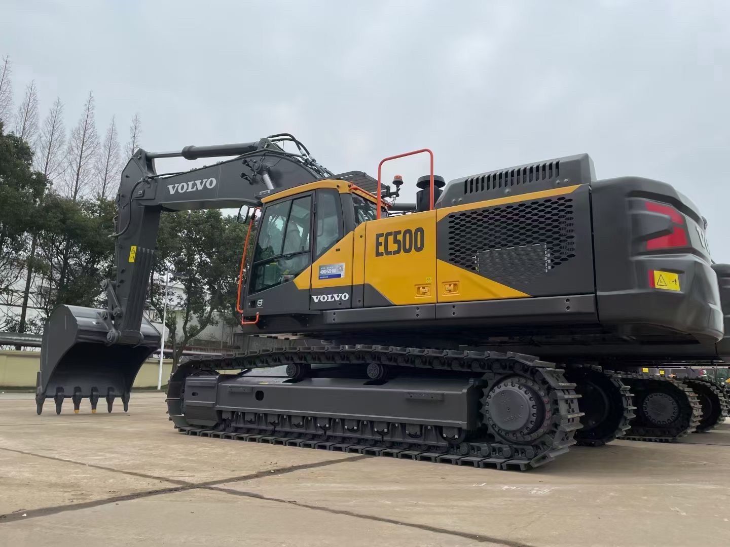 Used Volvo EC500 Excavator for Sale rear side view
