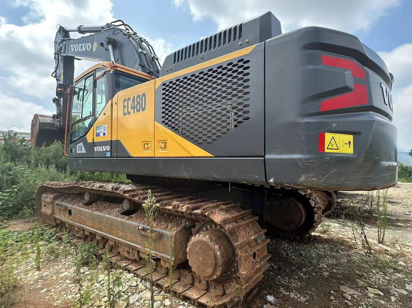 Used Volvo EC480 Excavator for Sale rear side view