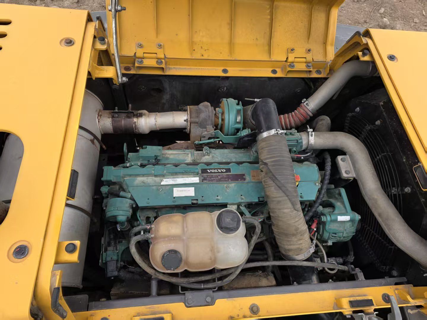 Used Volvo EC350DL Excavator for Sale front view