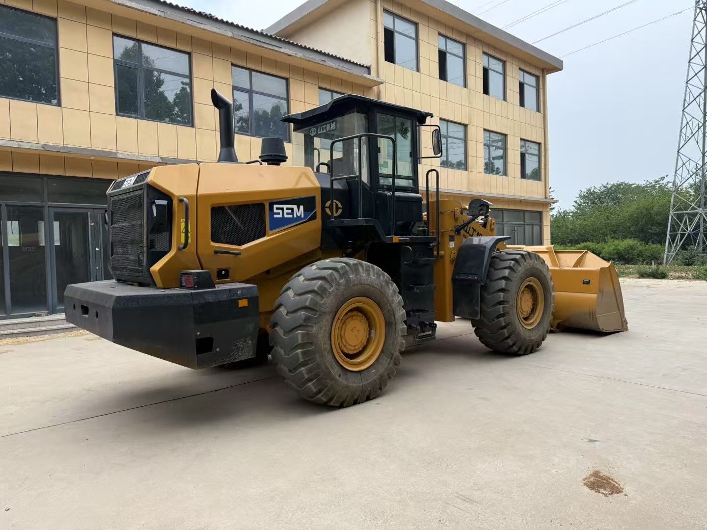 USED SEM 665F
