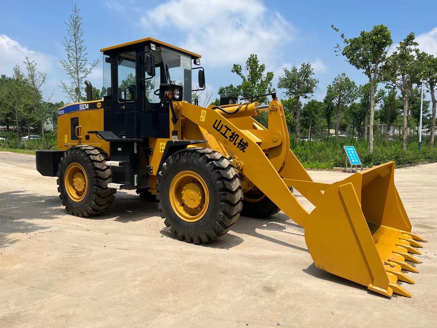 USED SEM 632D WHEEL LOADER
