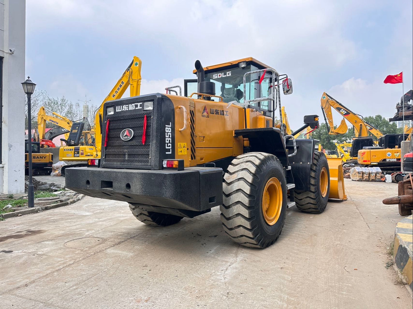 USED SDLG LG958L