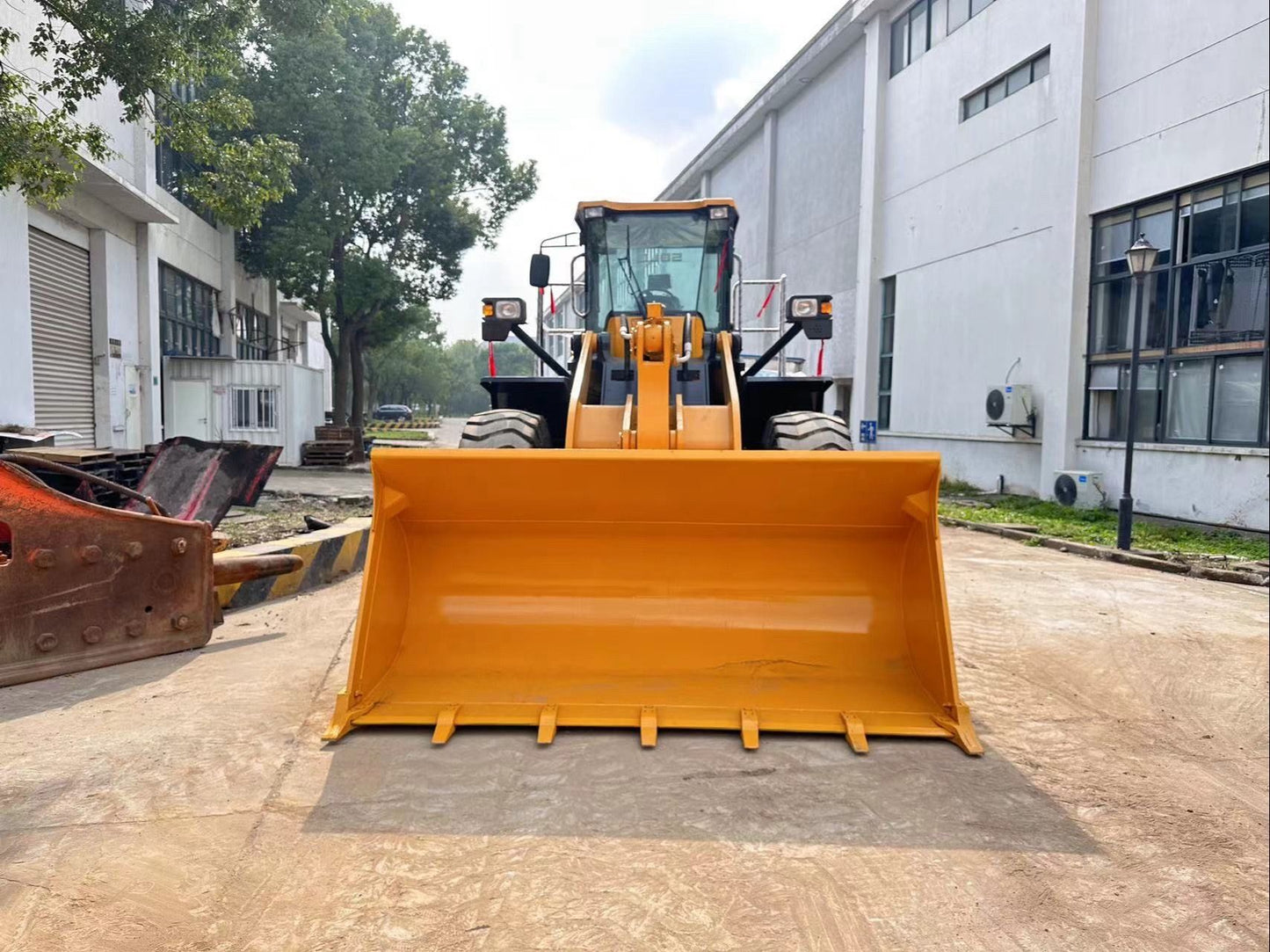 USED SDLG LG958L