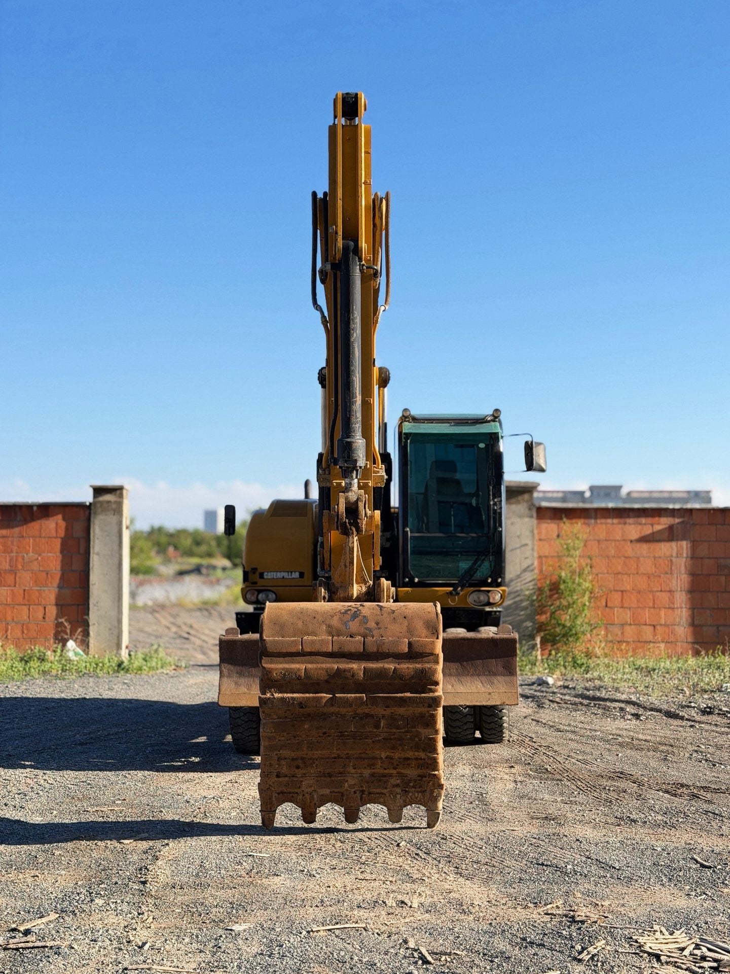 Used Caterpillar M320D2 WHEEL Excavator for Sale rear side view