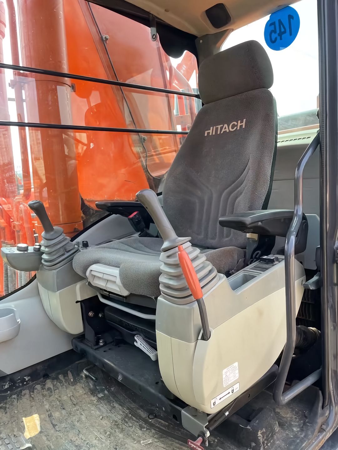 USED HITACHI ZX470LCH-5A
