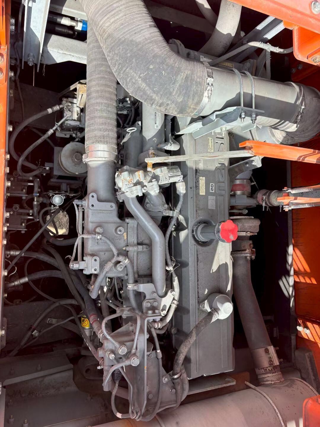 USED HITACHI ZX690LCH-7