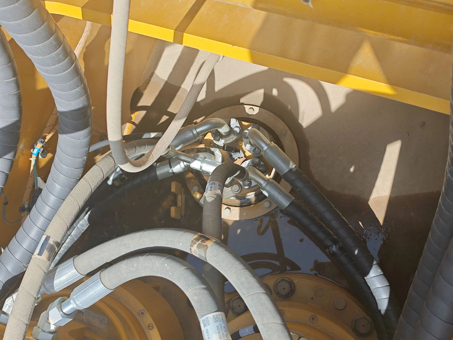 Used Caterpillar 350 Excavator for Sale detail view