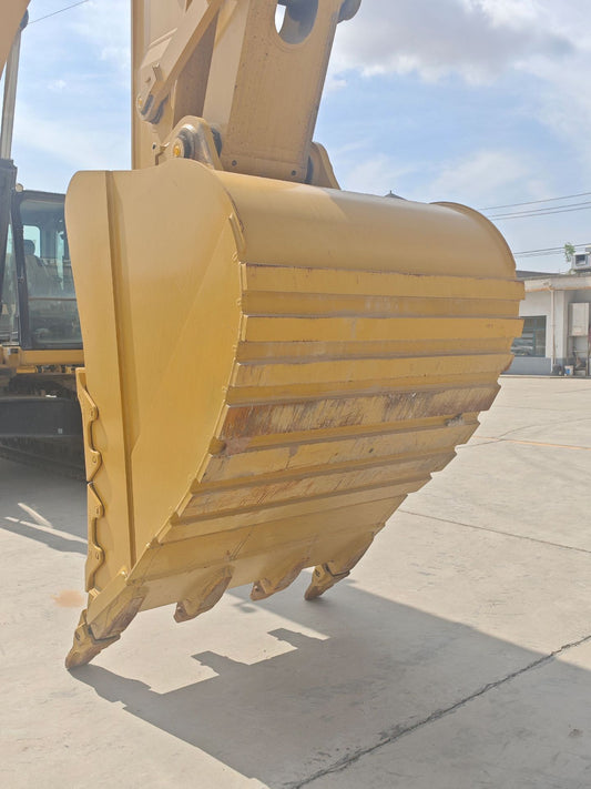 Used Caterpillar 350 Excavator for Sale rear side view