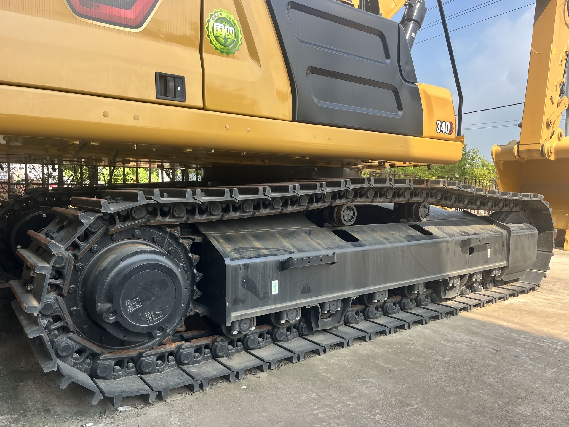 Used Caterpillar 340 Excavator for Sale front view