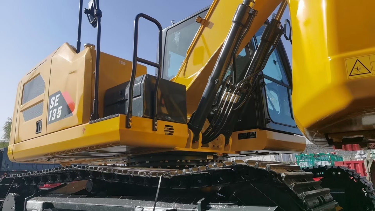 USED SHANTUI SE135