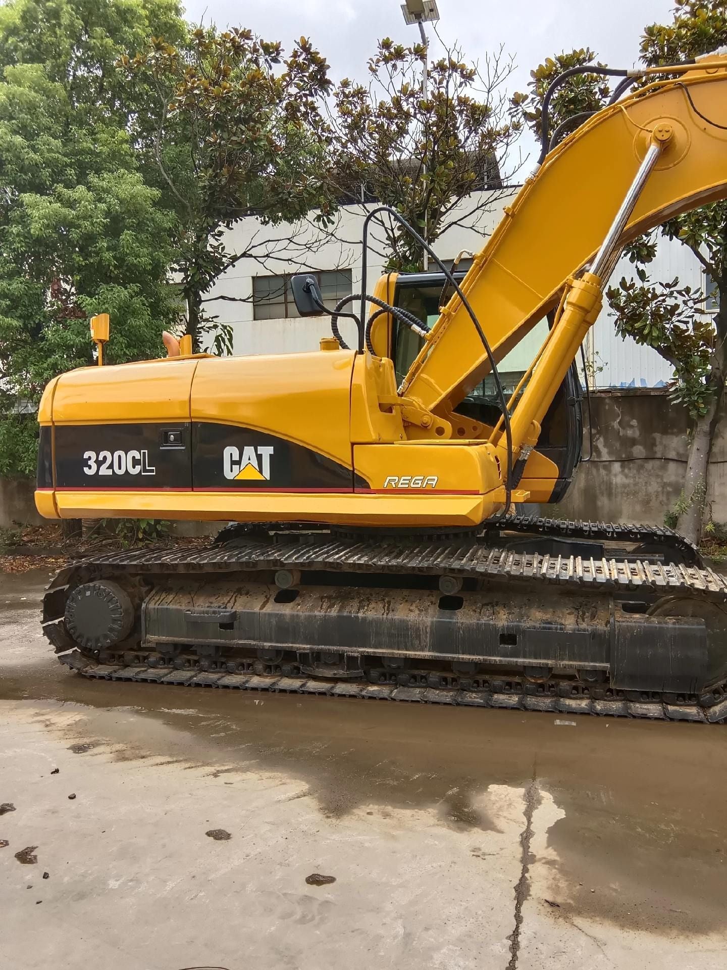 Used Caterpillar 320CL Excavator for Sale detail view
