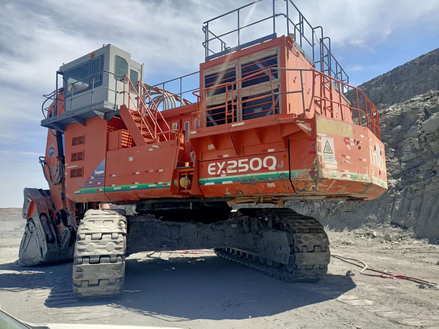 USED HITACHI EX2500-6
