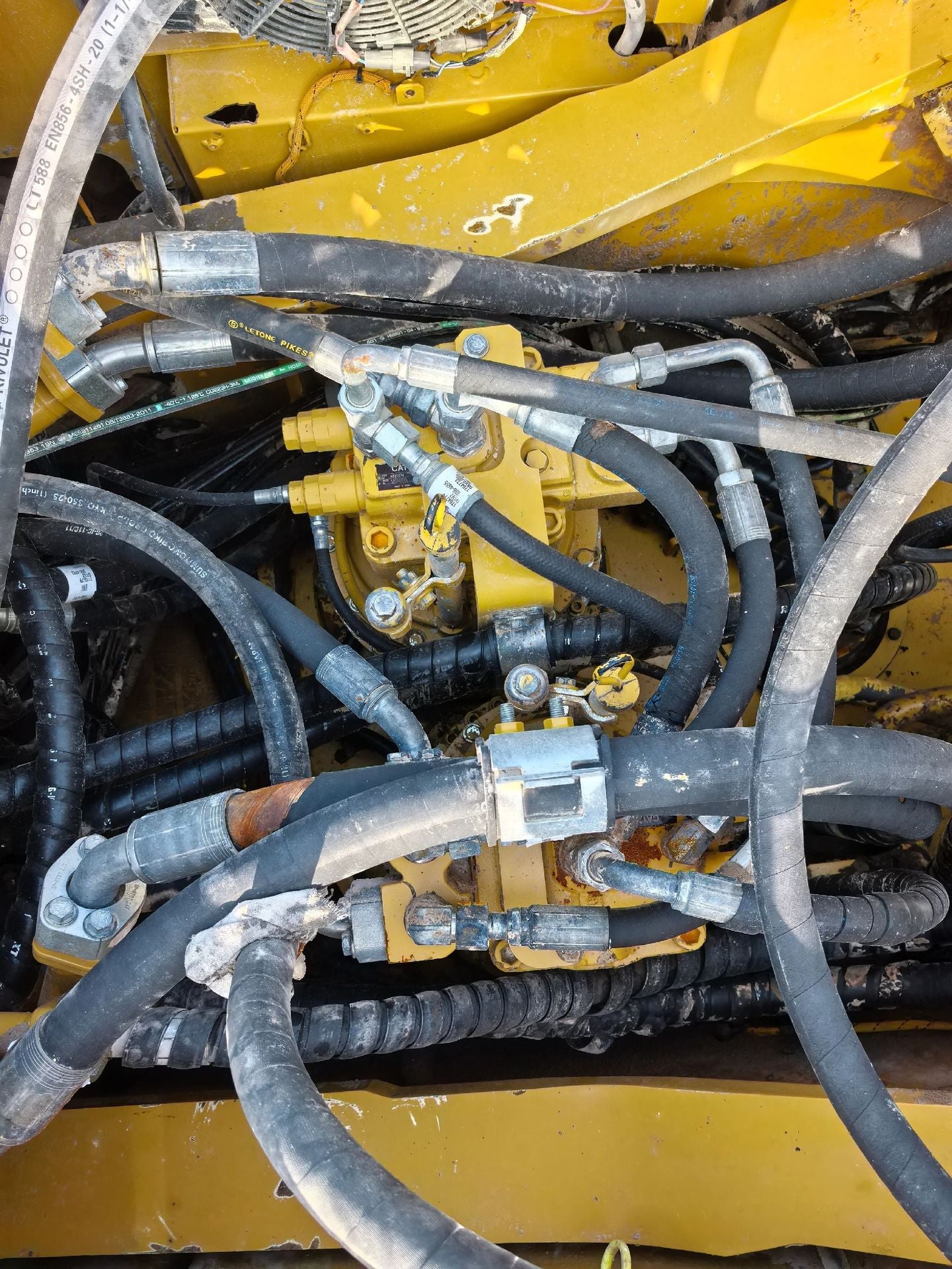 Used Caterpillar 355D2 Excavator for Sale detail view