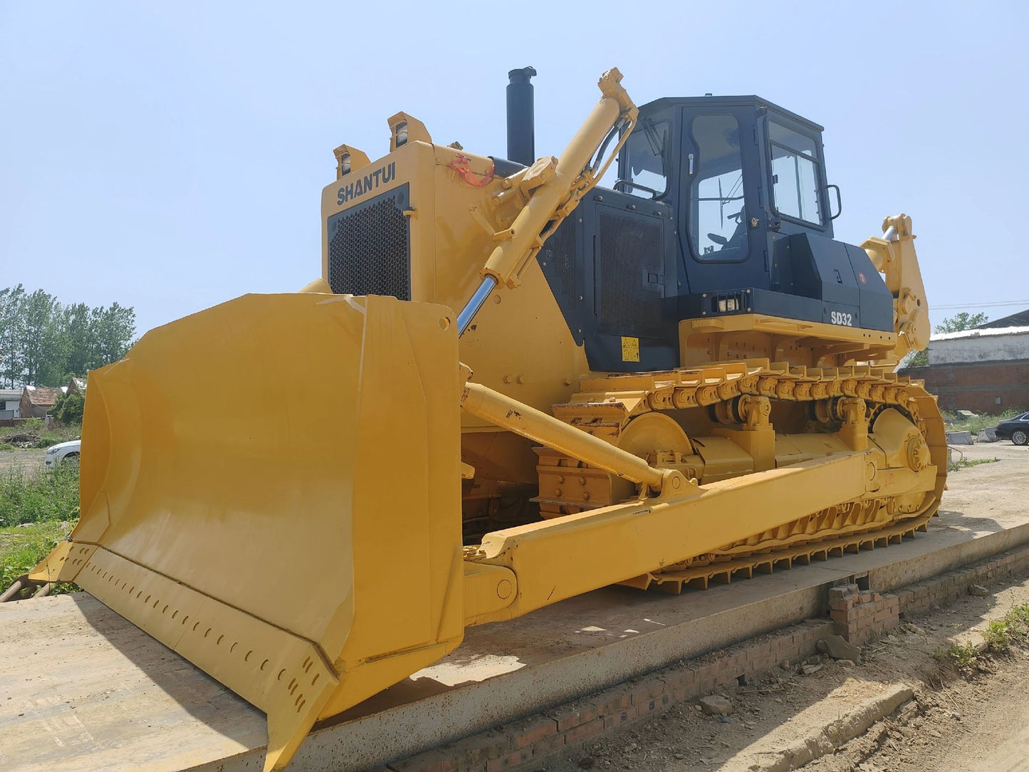 USED SHANTUI SD32