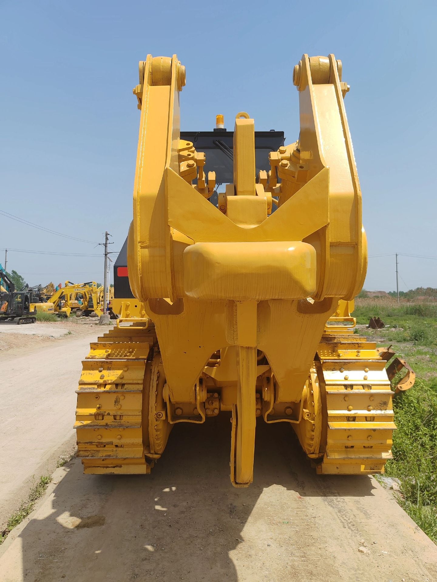 USED SHANTUI SD32