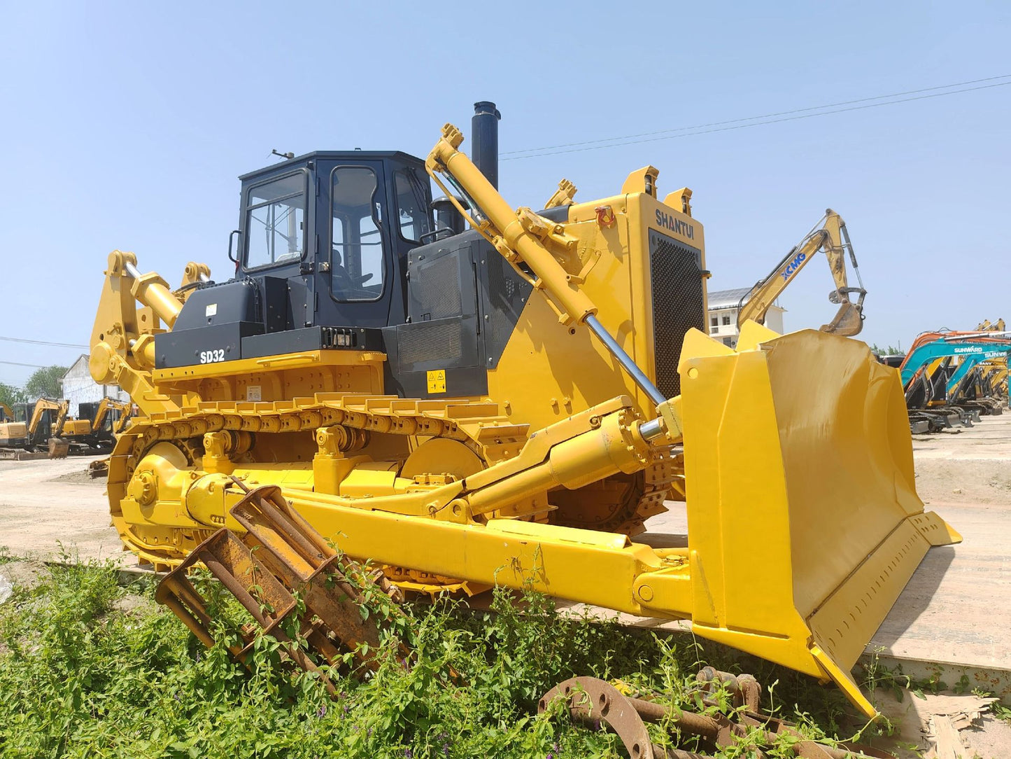 USED SHANTUI SD32