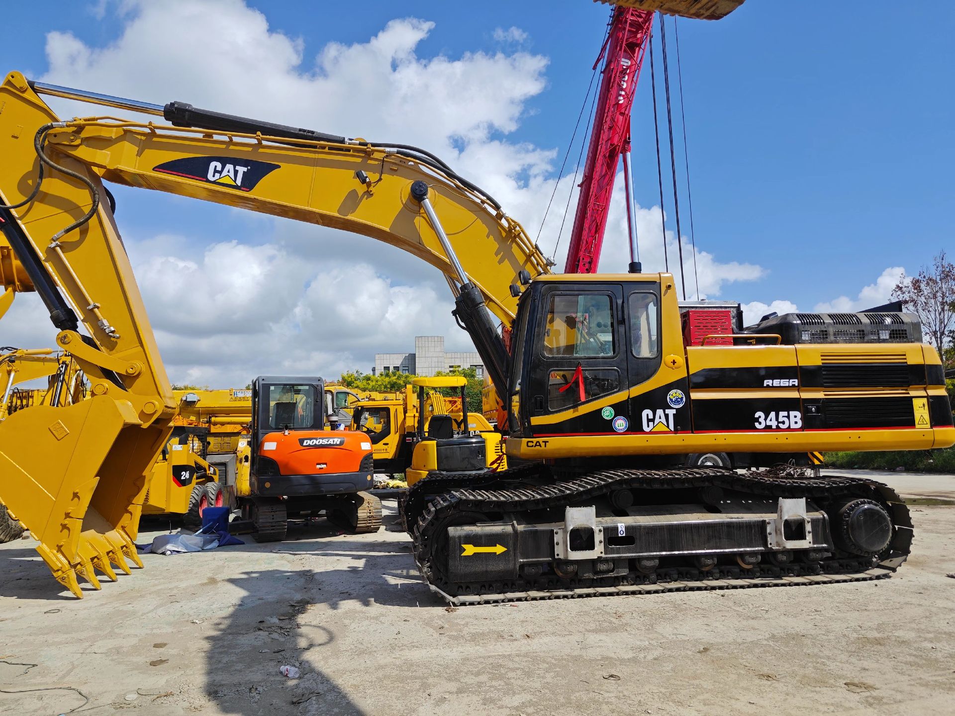 Used Caterpillar 345B Excavator for Sale front view