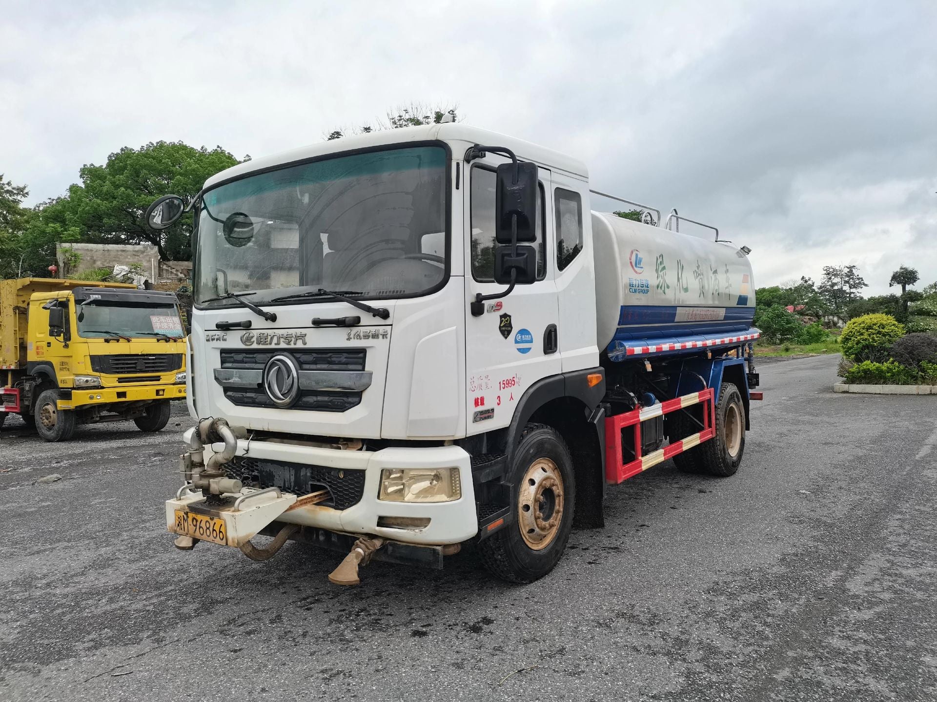 Used Dongfeng DFAC D9 12CBM Water Sprinkler Truck for Sale detail view