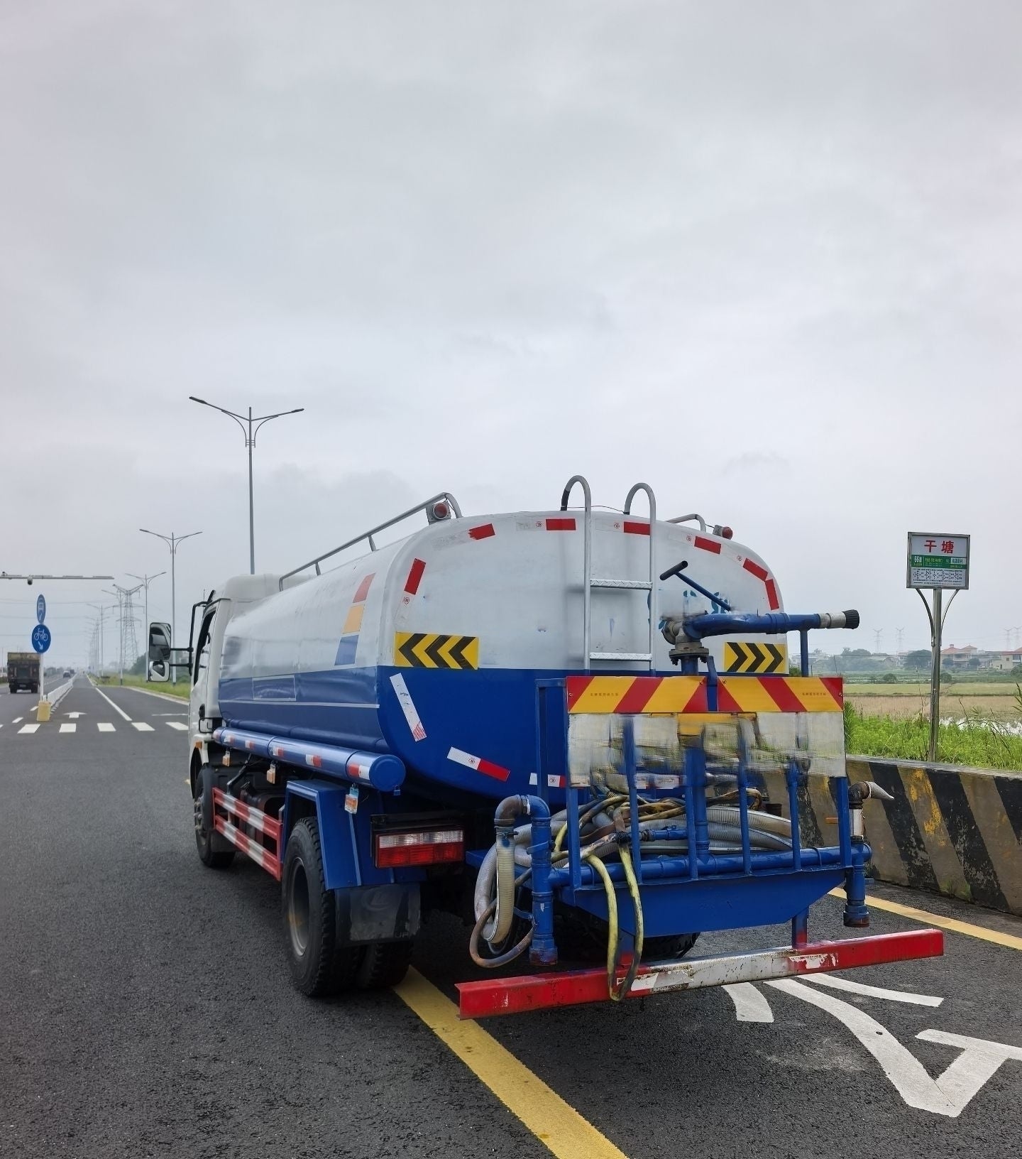 Used Dongfeng DFAC KINLAND 5CBM Water Sprinkler Truck for Sale detail view
