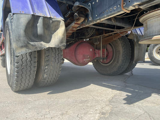 Used Dongfeng DFAC D9 Water Sprinkler Truck for Sale rear side view