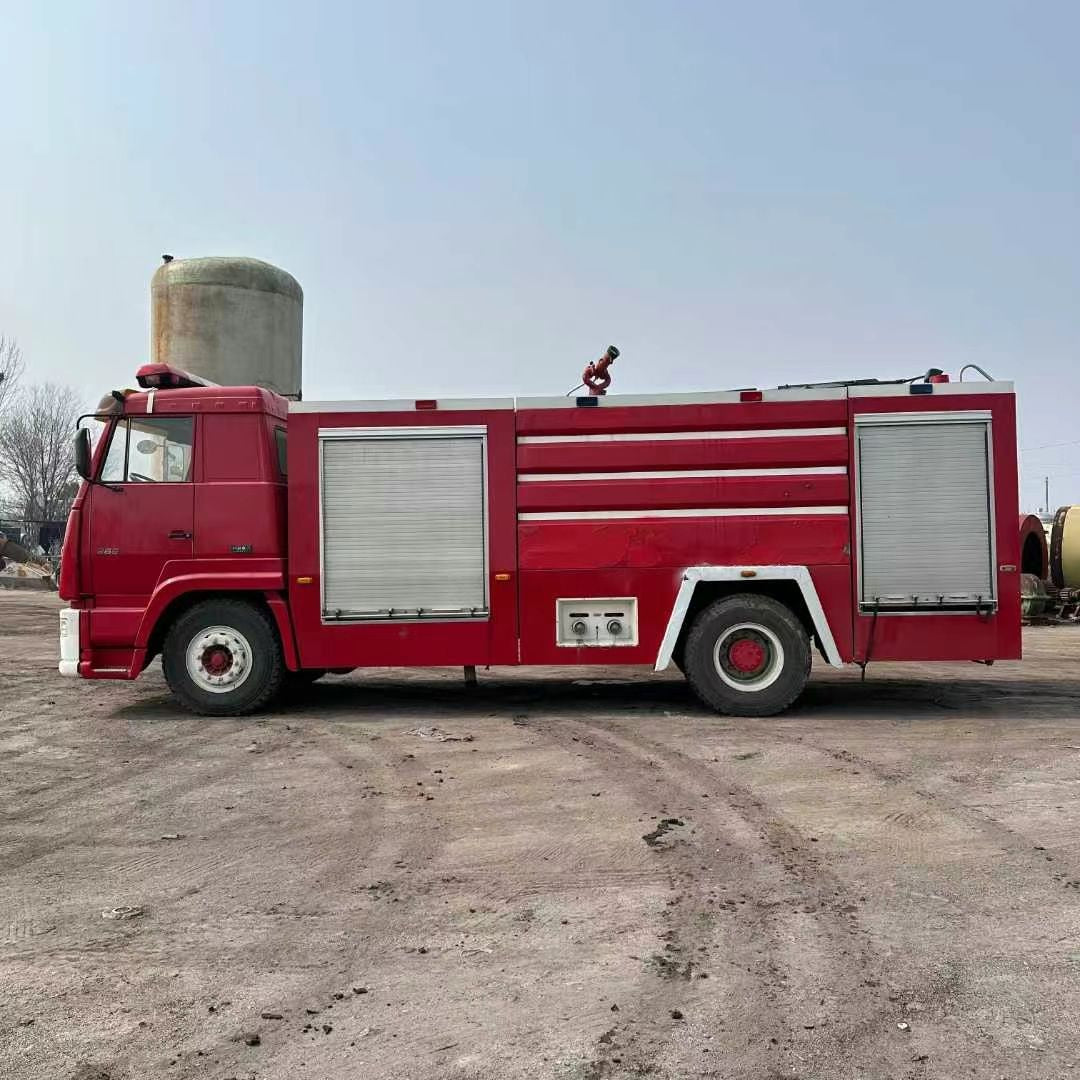 Used SINOTRUK Steyr Water Tank Fire Truck